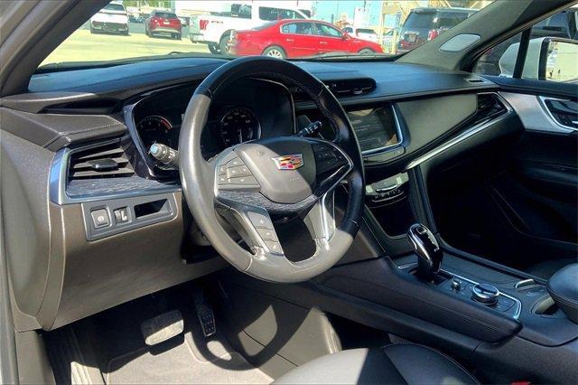 2023 Cadillac XT5 Vehicle Photo in TOPEKA, KS 66609-0000