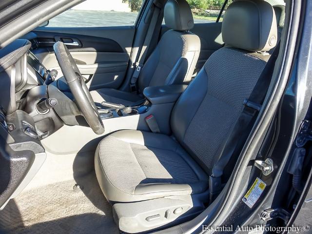 2015 Chevrolet Malibu Vehicle Photo in OAK LAWN, IL 60453-2517