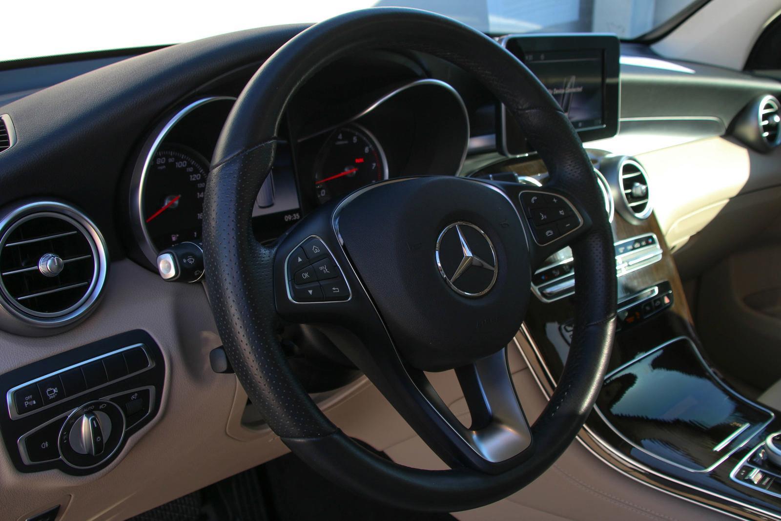 2019 Mercedes-Benz GLC Vehicle Photo in SUGAR LAND, TX 77478