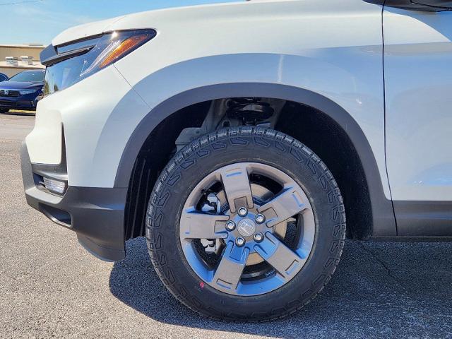 2025 Honda Ridgeline Vehicle Photo in LAWTON, OK 73505