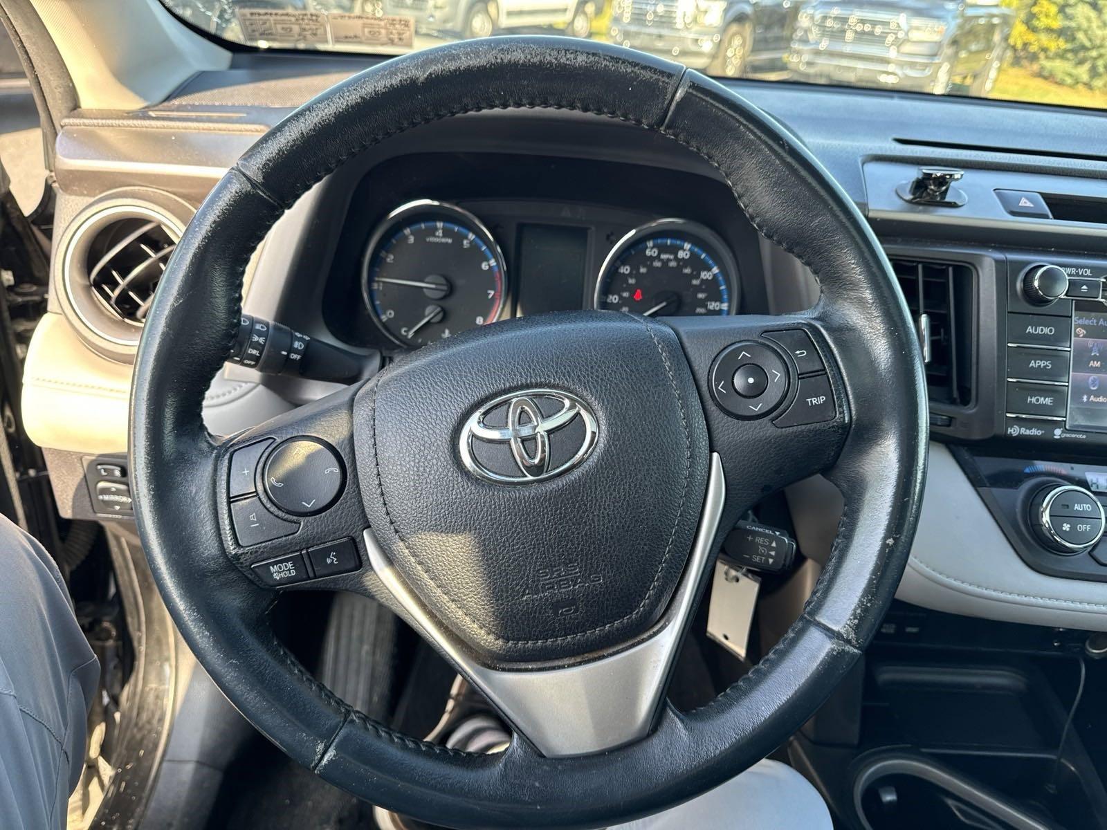 2016 Toyota RAV4 Vehicle Photo in Mechanicsburg, PA 17050-1707