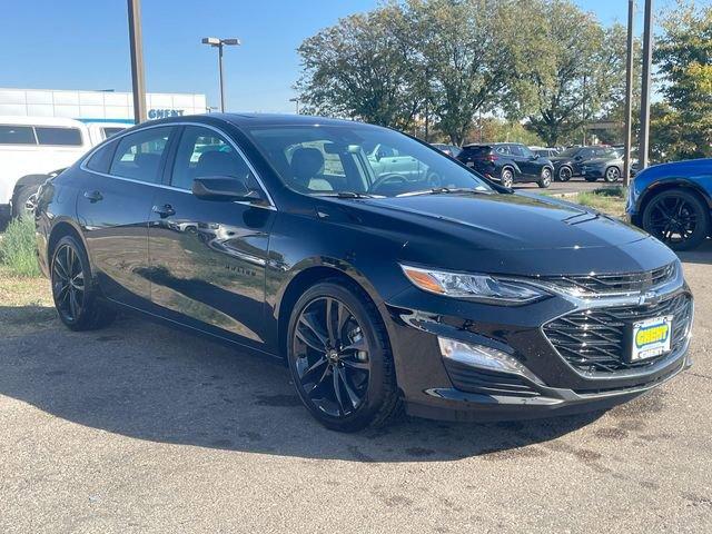 2025 Chevrolet Malibu Vehicle Photo in GREELEY, CO 80634-4125