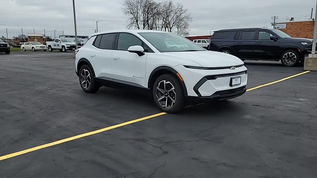 2025 Chevrolet Equinox EV Vehicle Photo in JOLIET, IL 60435-8135