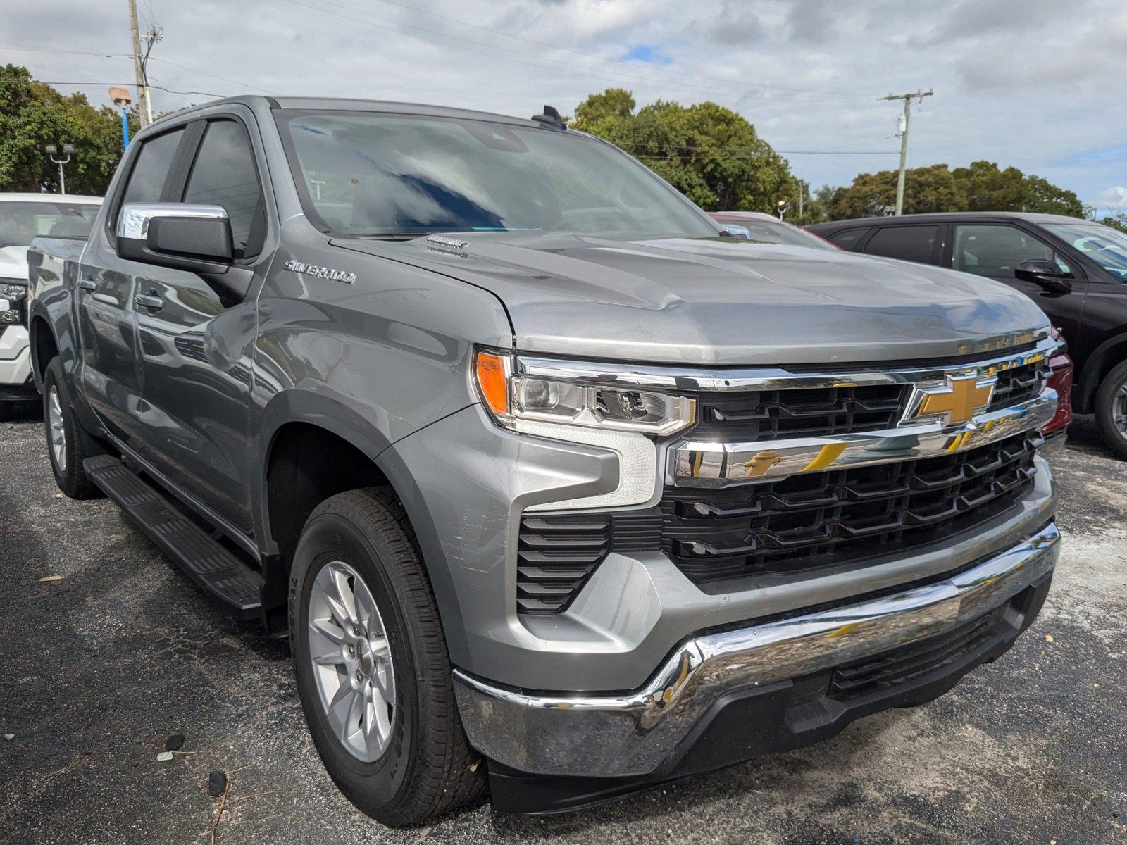 2025 Chevrolet Silverado 1500 Vehicle Photo in MIAMI, FL 33134-2699