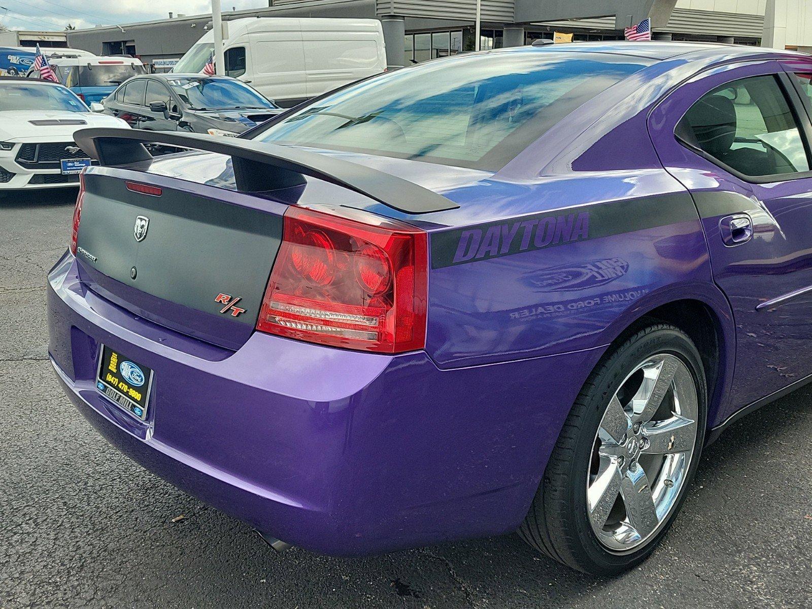 2007 Dodge Charger Vehicle Photo in Saint Charles, IL 60174