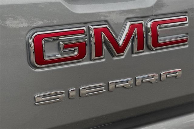 2025 GMC Sierra 1500 Vehicle Photo in ELK GROVE, CA 95757-8703