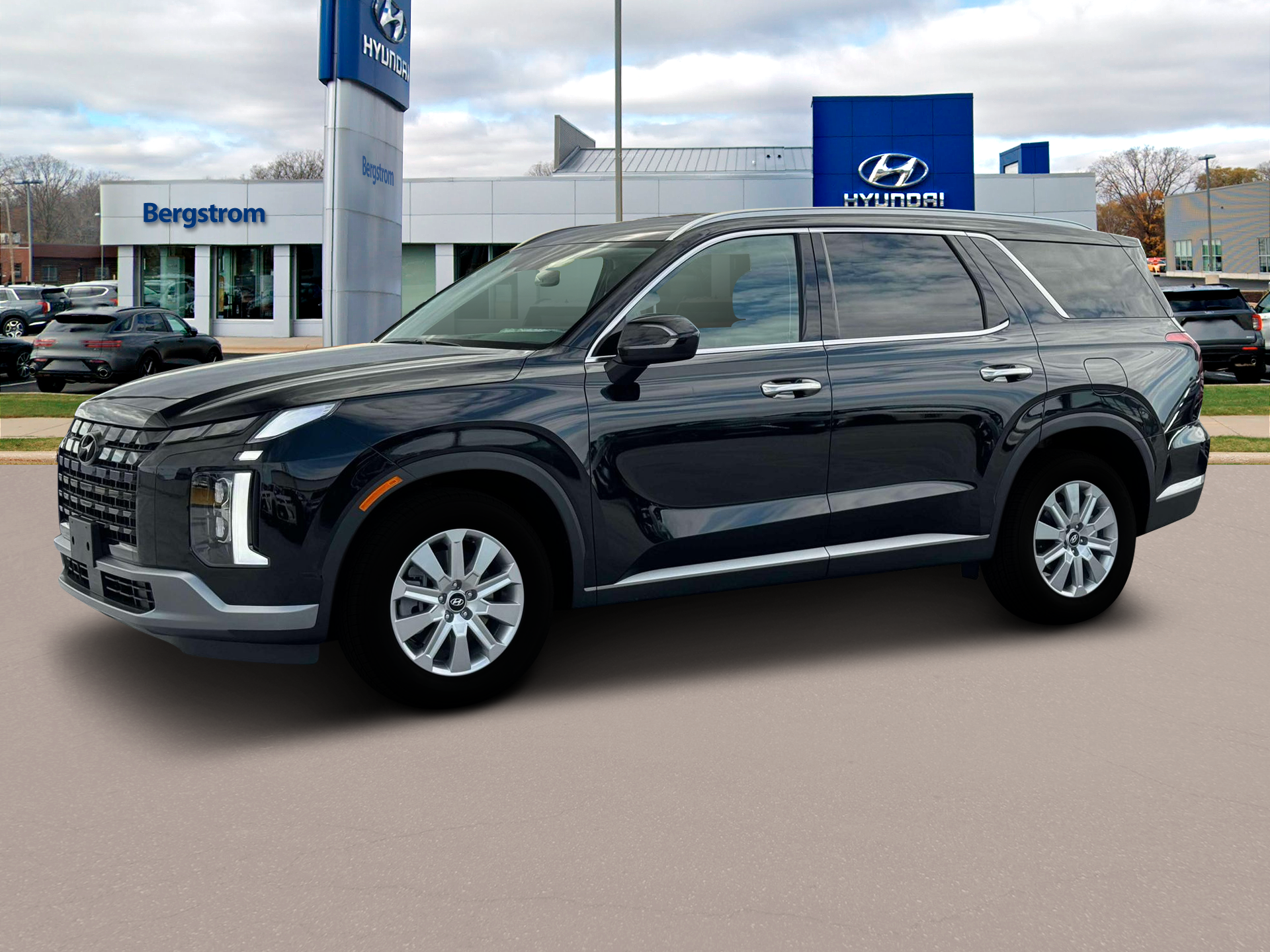 2025 Hyundai PALISADE Vehicle Photo in Green Bay, WI 54304