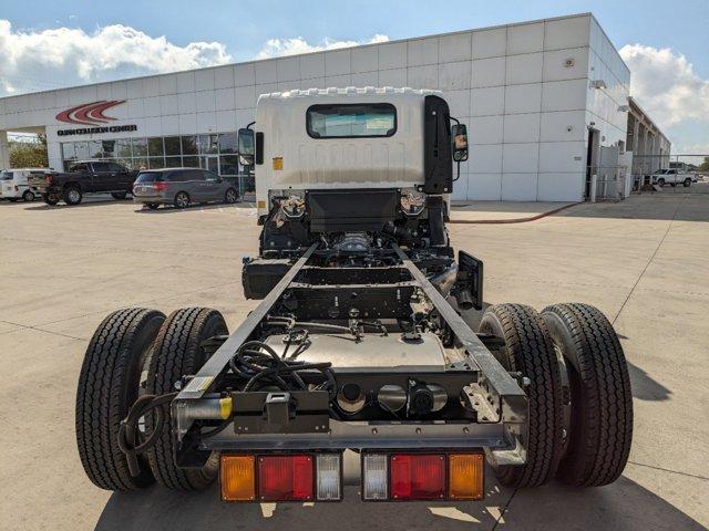 2024 Chevrolet 4500 HD LCF Diesel Vehicle Photo in SELMA, TX 78154-1460