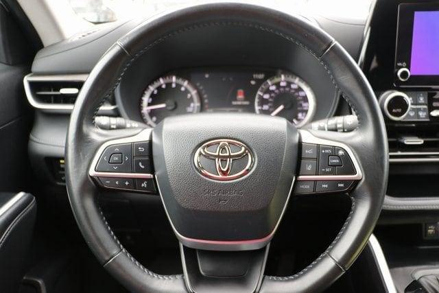 2023 Toyota Highlander Vehicle Photo in Salem, OR 97301