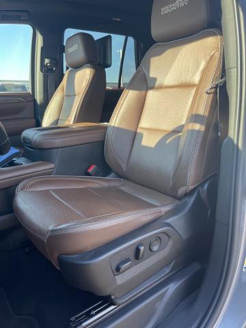 2021 Chevrolet Tahoe Vehicle Photo in VENTURA, CA 93003-8585