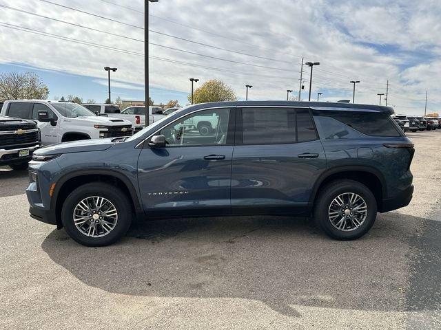 2024 Chevrolet Traverse Vehicle Photo in GREELEY, CO 80634-4125