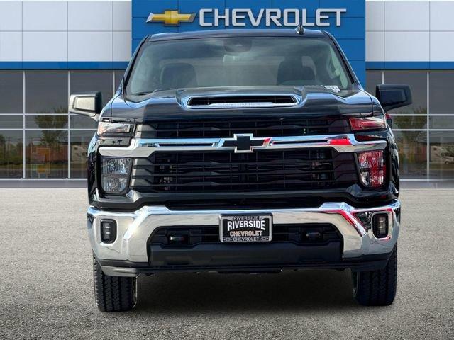 2025 Chevrolet Silverado 2500 HD Vehicle Photo in RIVERSIDE, CA 92504-4106