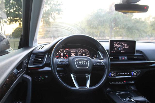 2019 Audi Q5 Vehicle Photo in HOUSTON, TX 77090