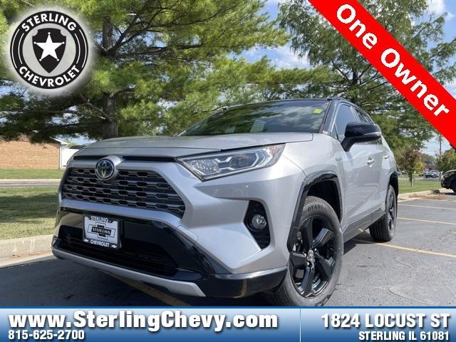 2020 Toyota RAV4 Vehicle Photo in STERLING, IL 61081-1198