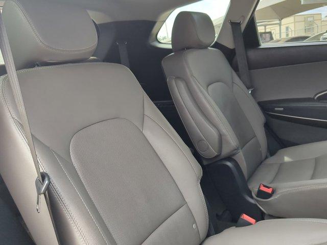 2019 Hyundai Santa Fe XL Vehicle Photo in SELMA, TX 78154-1460