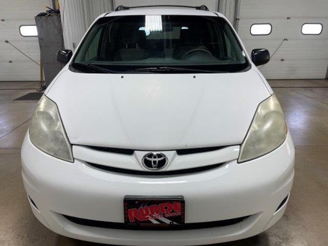 Used 2010 Toyota Sienna LE with VIN 5TDKK4CC2AS325974 for sale in East Dubuque, IL