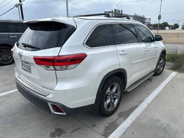 2019 Toyota Highlander Vehicle Photo in San Antonio, TX 78230