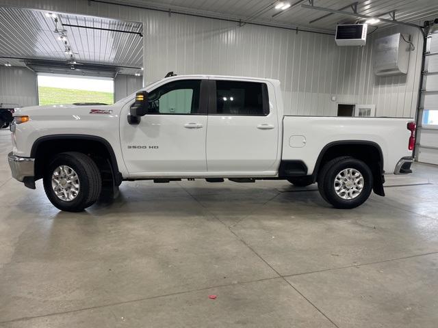 2022 Chevrolet Silverado 3500 HD Vehicle Photo in GLENWOOD, MN 56334-1123