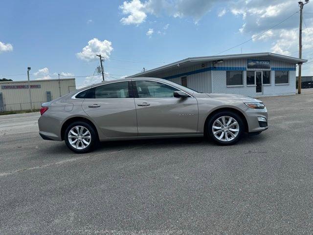 2025 Chevrolet Malibu Vehicle Photo in TUPELO, MS 38801-6508