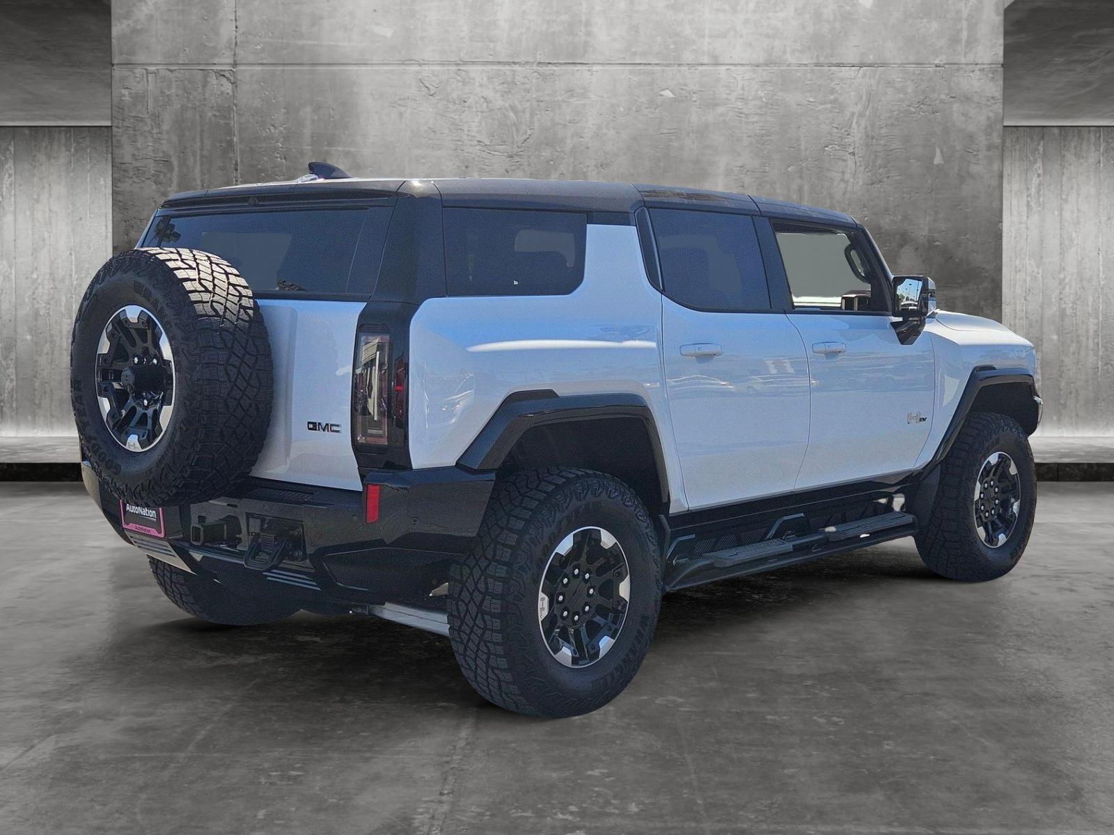 2024 GMC HUMMER EV SUV Vehicle Photo in LAS VEGAS, NV 89146-3033