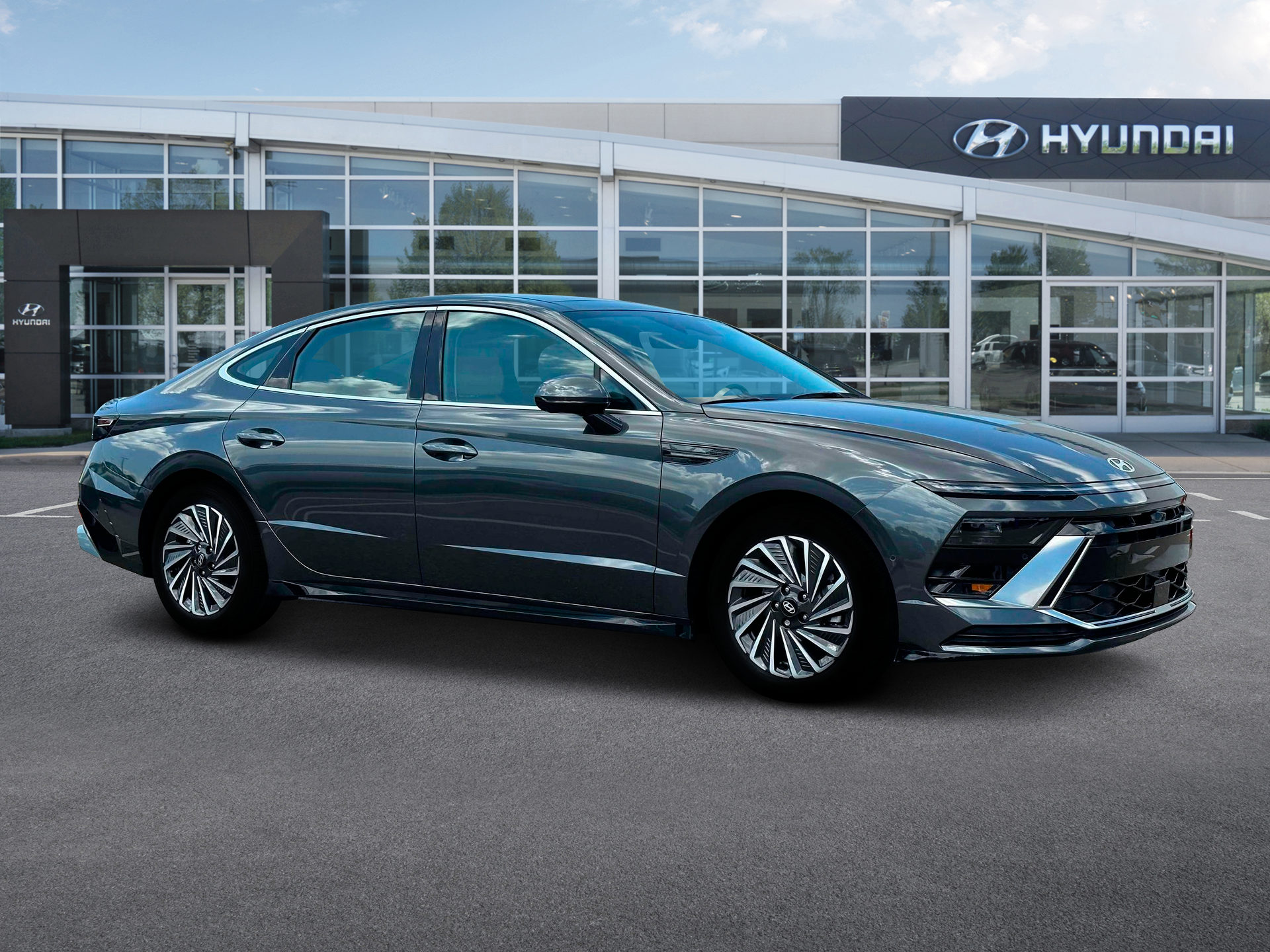 2025 Hyundai SONATA Hybrid Vehicle Photo in Appleton, WI 54913