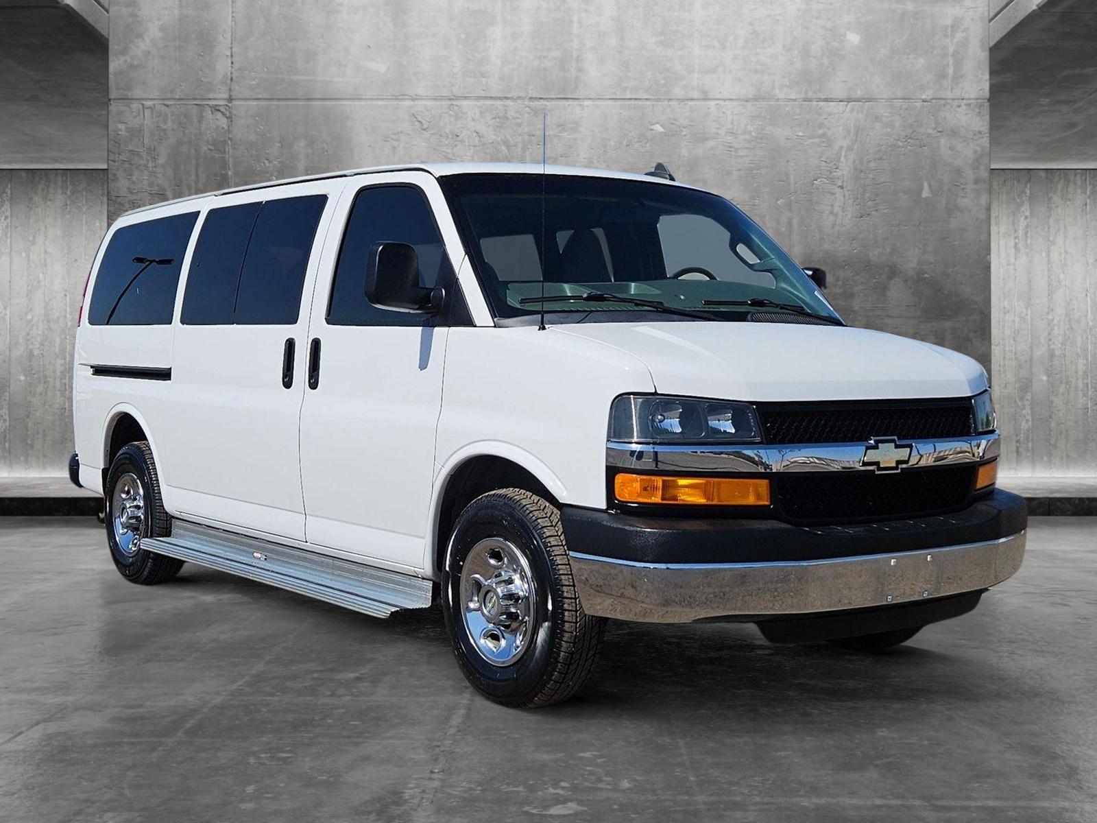 2016 Chevrolet Express Passenger Vehicle Photo in PEORIA, AZ 85382-3715