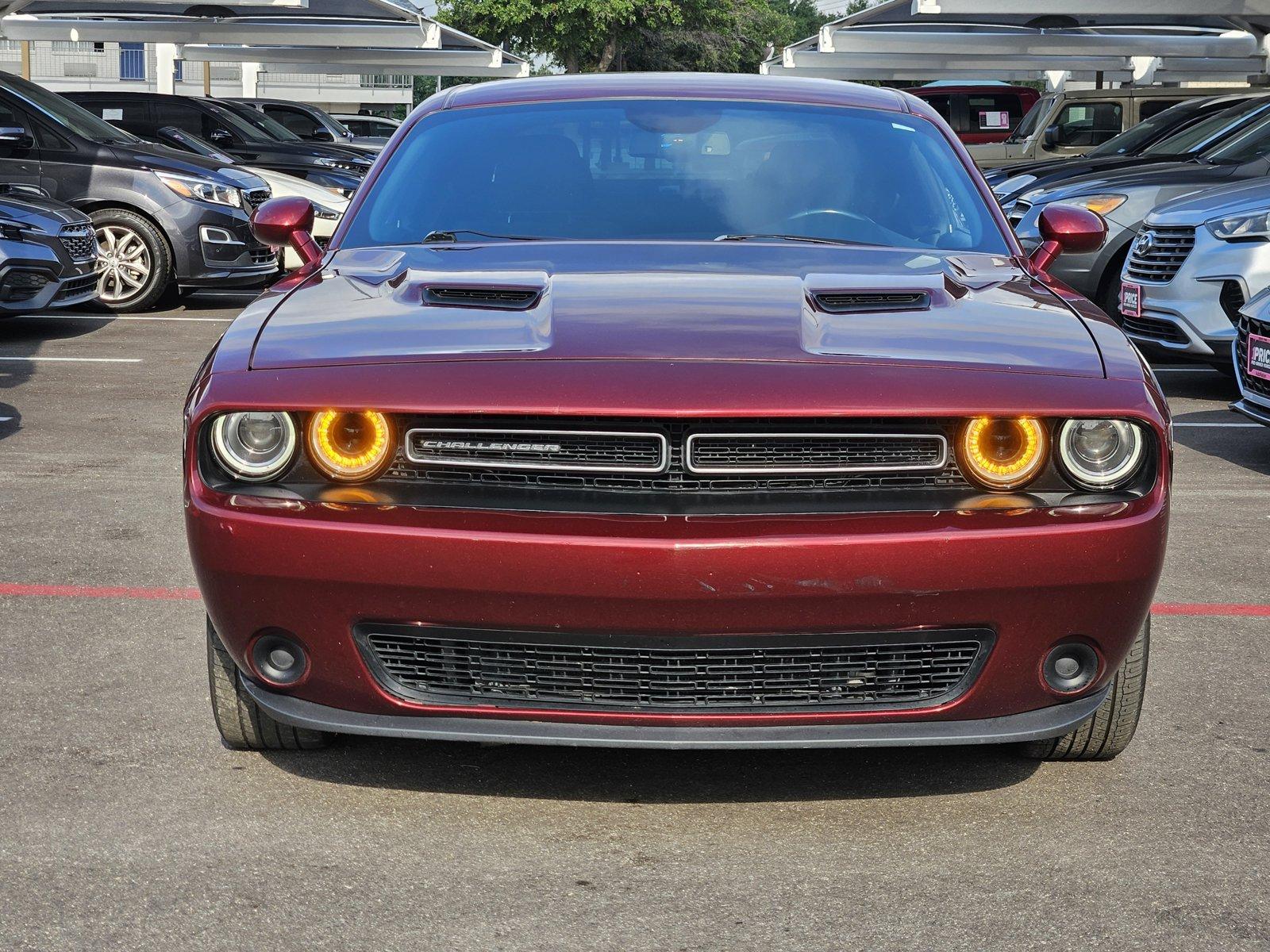 Used 2019 Dodge Challenger SXT with VIN 2C3CDZAG1KH668829 for sale in Richland Hills, TX