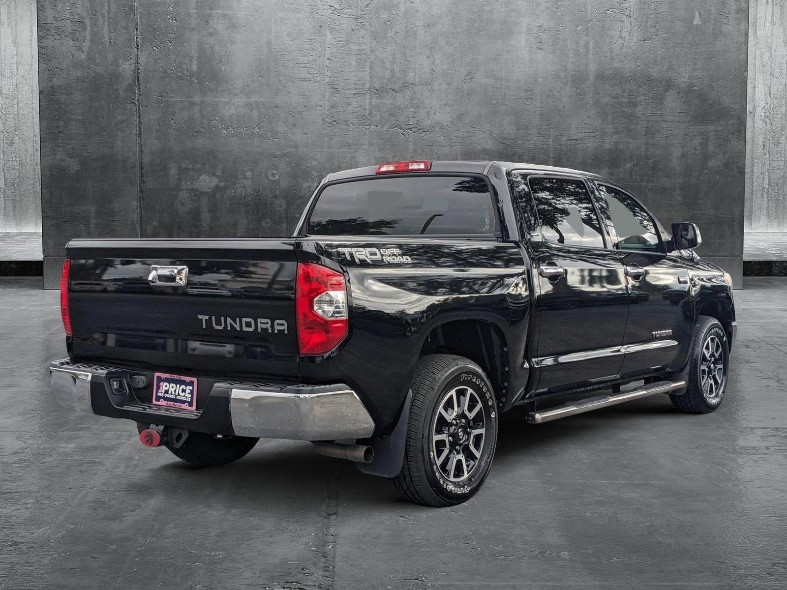 2017 Toyota Tundra 2WD Vehicle Photo in GREENACRES, FL 33463-3207