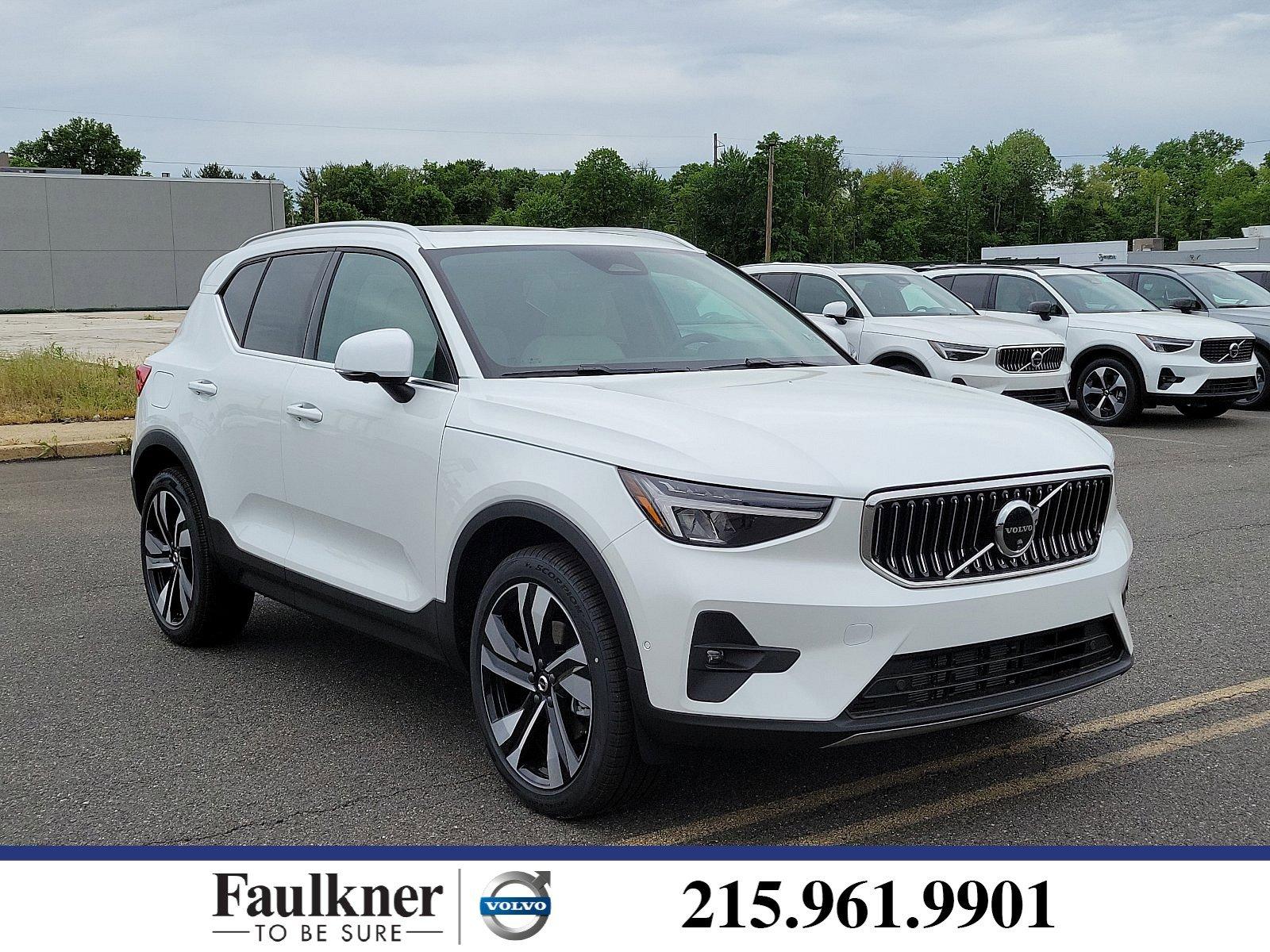 2024 Volvo XC40 Vehicle Photo in Trevose, PA 19053