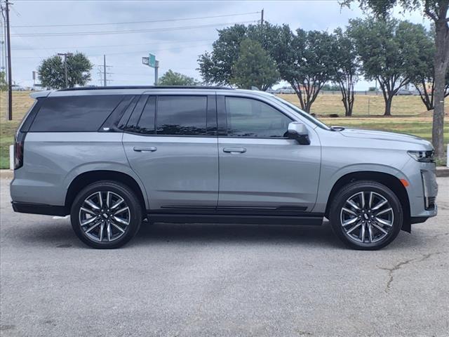 2023 Cadillac Escalade Vehicle Photo in Denton, TX 76205