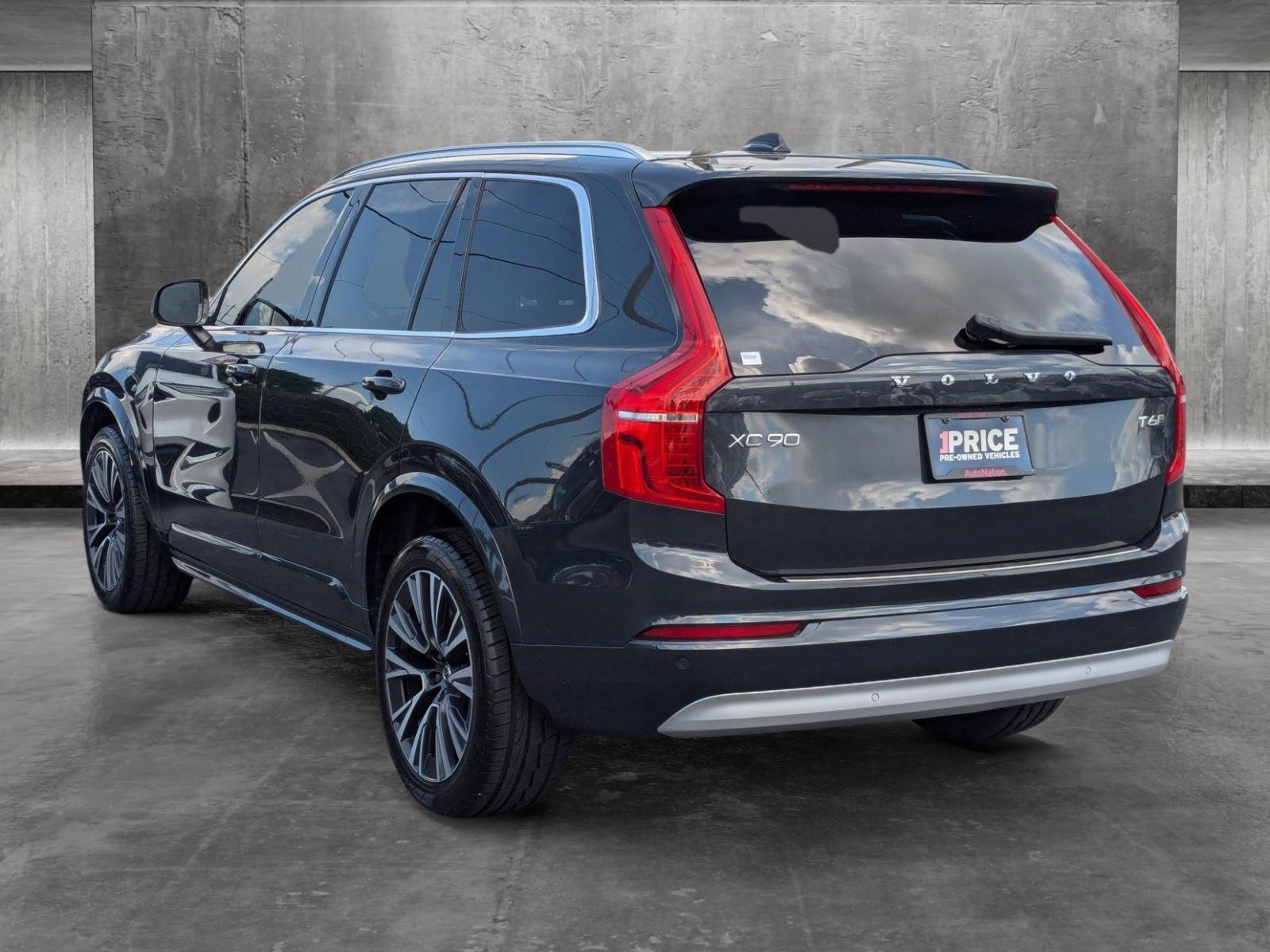 2022 Volvo XC90 Vehicle Photo in Clearwater, FL 33761