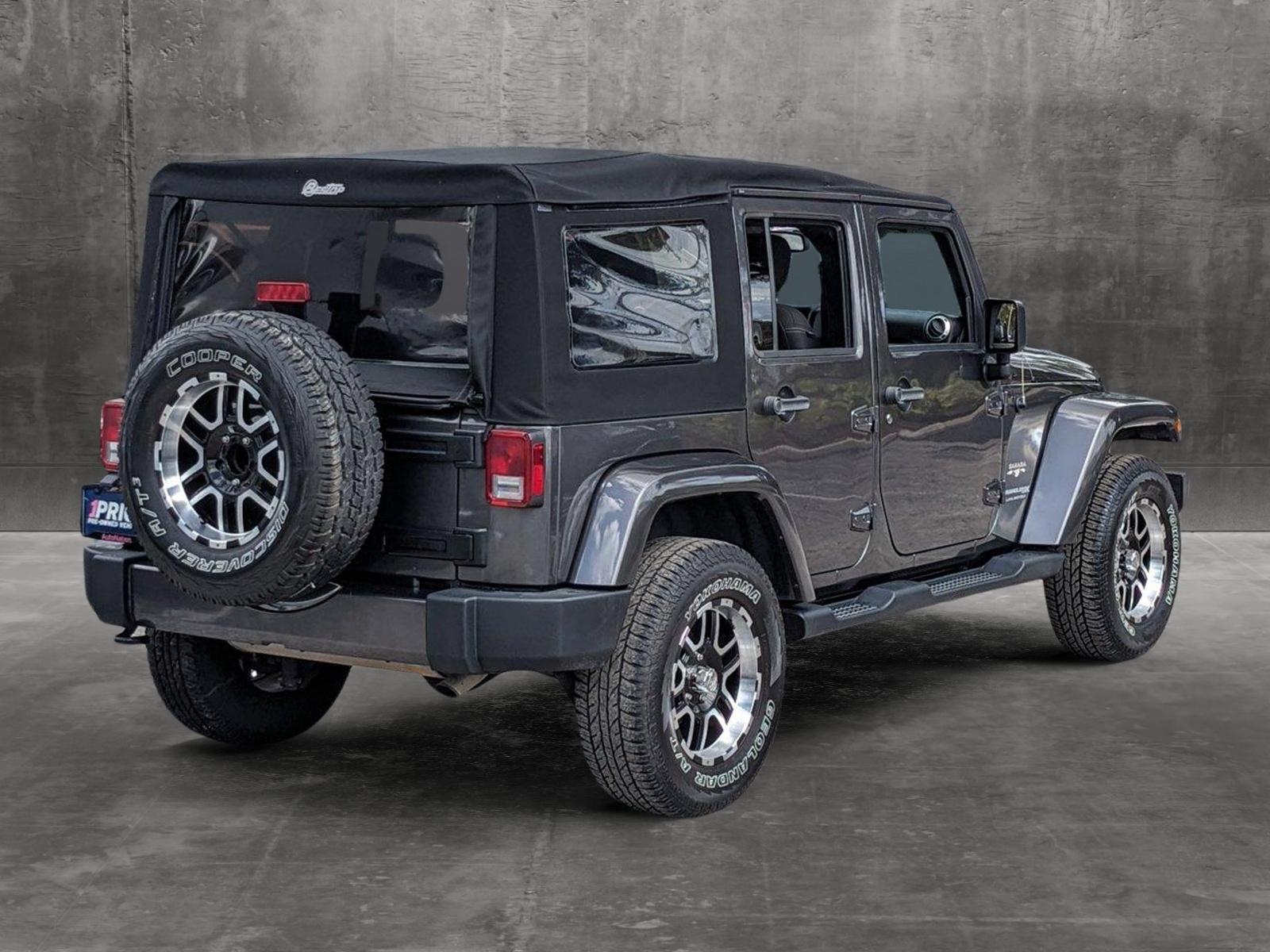 2018 Jeep Wrangler JK Unlimited Vehicle Photo in Tampa, FL 33614