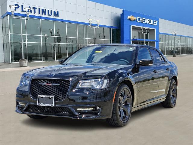 2023 Chrysler 300 Vehicle Photo in TERRELL, TX 75160-3007