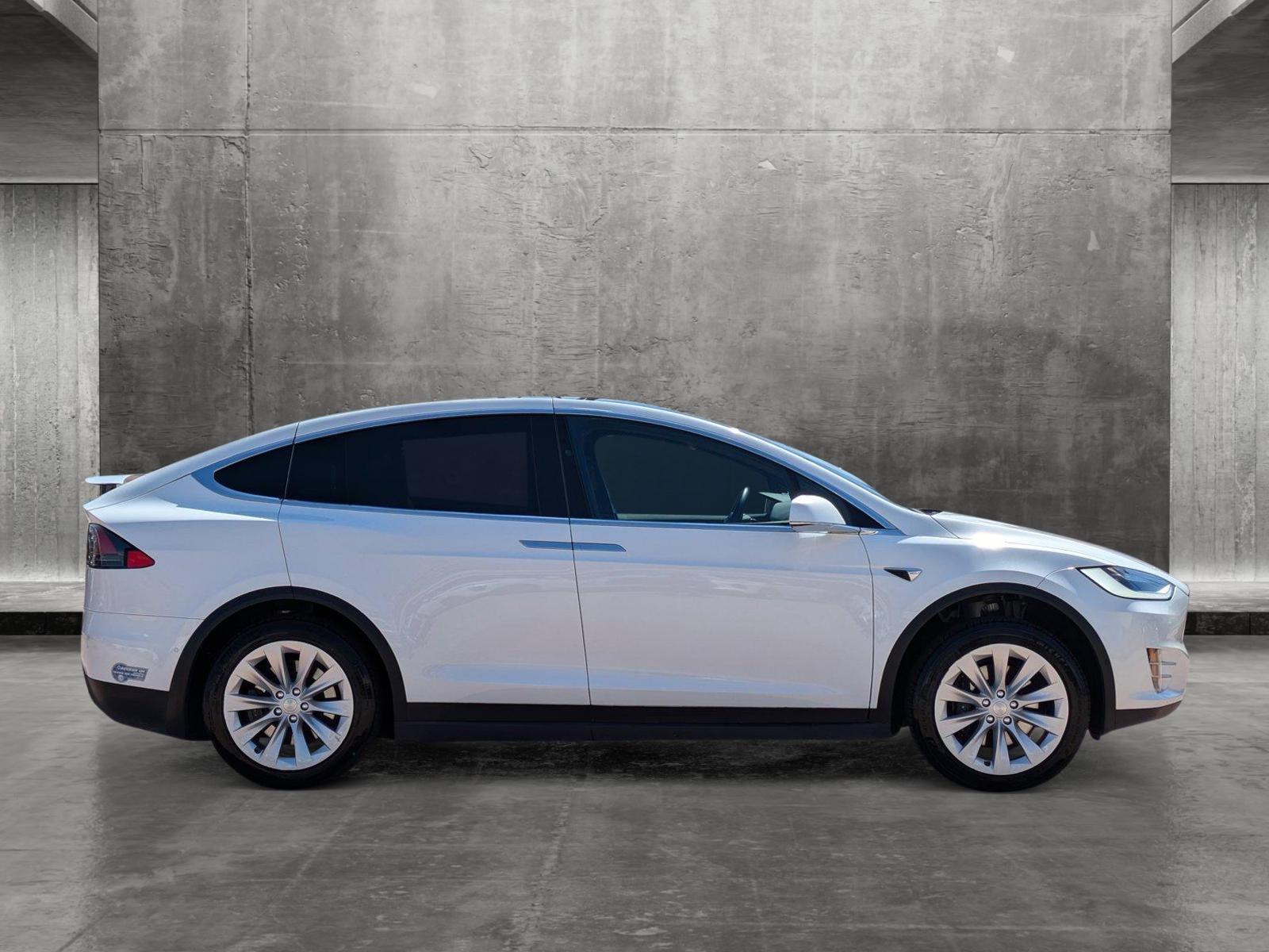 2020 Tesla Model X Vehicle Photo in Tustin, CA 92782