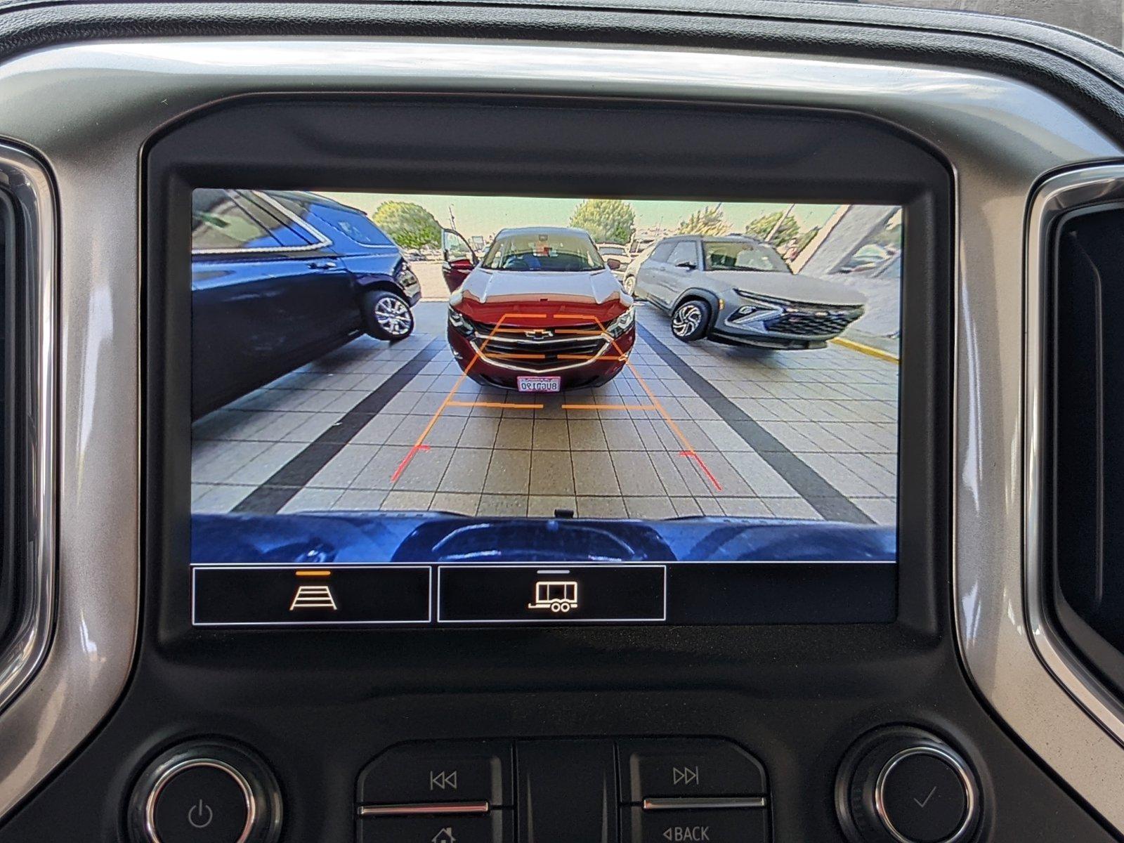 2021 Chevrolet Silverado 1500 Vehicle Photo in VALENCIA, CA 91355-1705