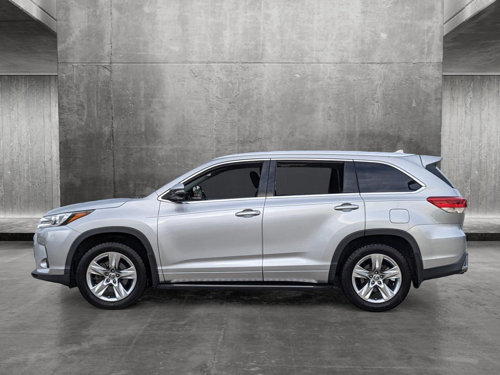 2019 Toyota Highlander Vehicle Photo in Davie, FL 33331