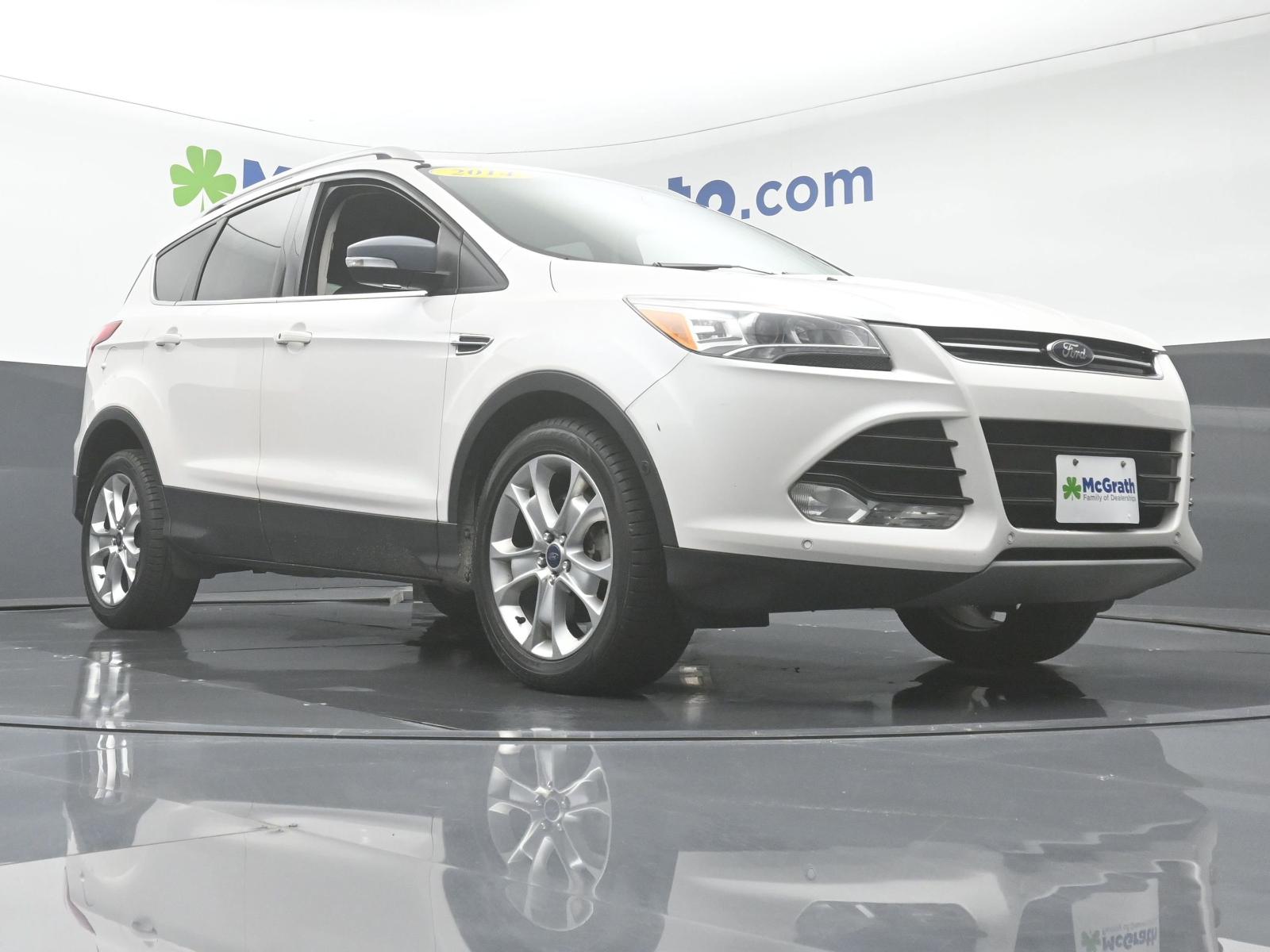 2014 Ford Escape Vehicle Photo in Cedar Rapids, IA 52402