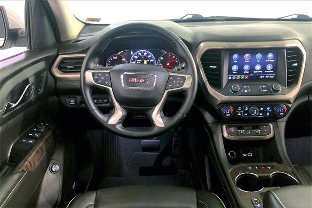 2023 GMC Acadia Vehicle Photo in KANSAS CITY, MO 64114-4502