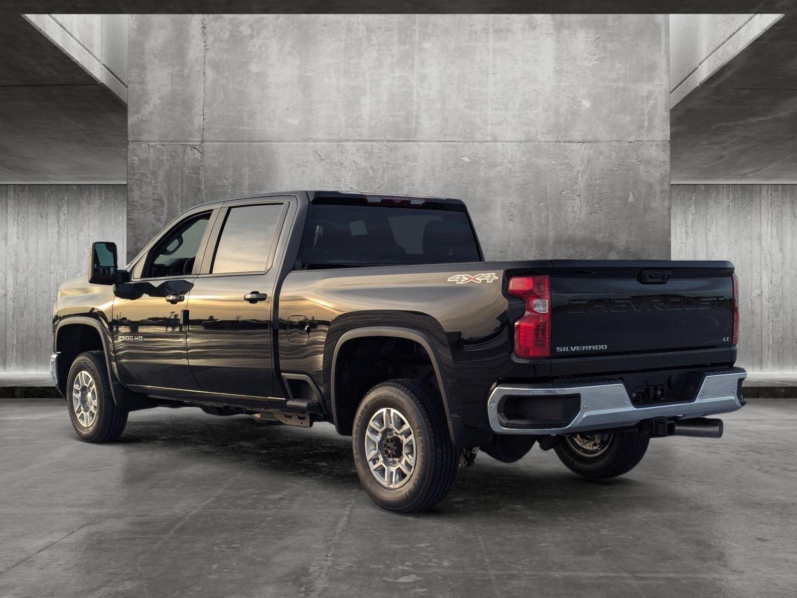 2025 Chevrolet Silverado 2500 HD Vehicle Photo in PEMBROKE PINES, FL 33024-6534