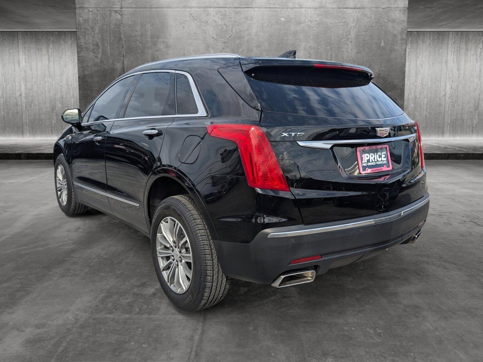 2019 Cadillac XT5 Vehicle Photo in MIAMI, FL 33134-2699