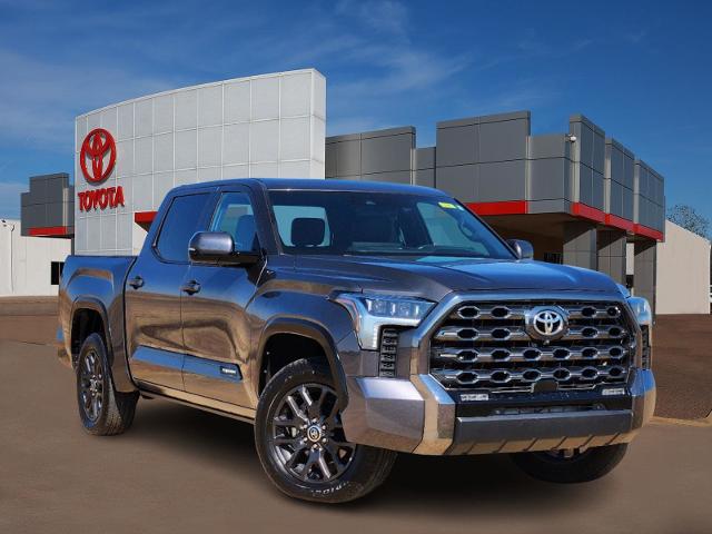 2022 Toyota Tundra 4WD Vehicle Photo in Denison, TX 75020