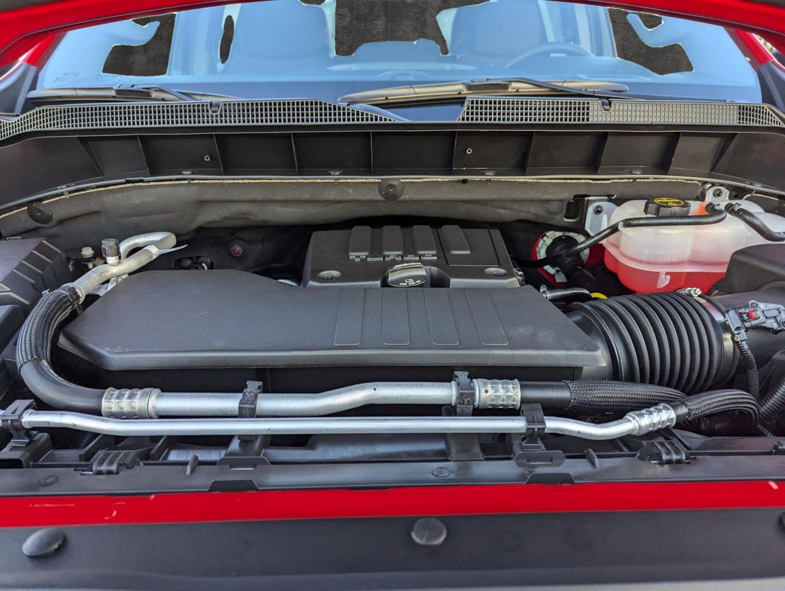 2024 Chevrolet Silverado 1500 Vehicle Photo in PEMBROKE PINES, FL 33024-6534