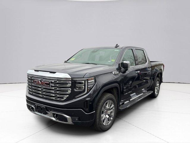 2025 GMC Sierra 1500 Vehicle Photo in LEOMINSTER, MA 01453-2952