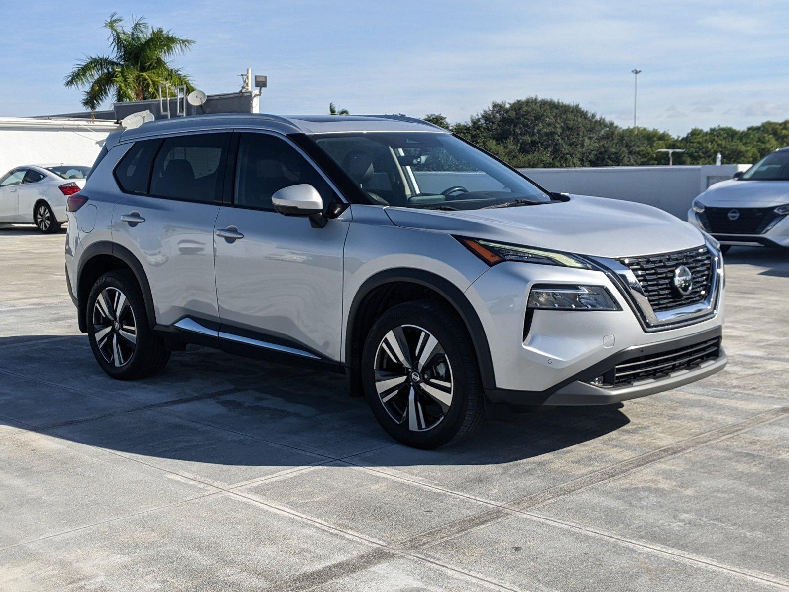 2021 Nissan Rogue Vehicle Photo in Pembroke Pines , FL 33084