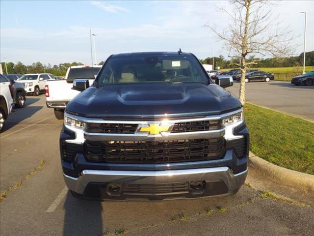 Used 2022 Chevrolet Silverado 1500 LT with VIN 1GCUDDEDXNZ599744 for sale in Little Rock