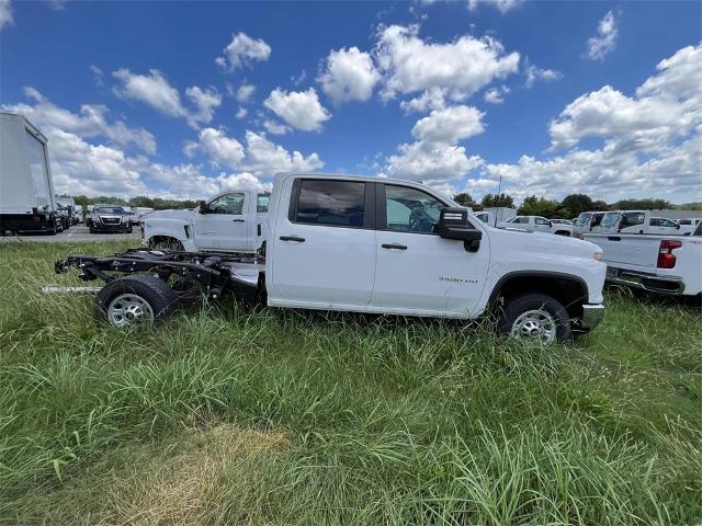 2024 Chevrolet Silverado 3500 HD Vehicle Photo in ALCOA, TN 37701-3235