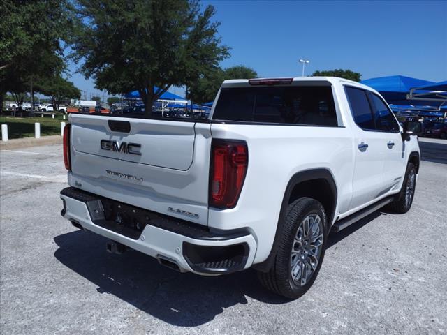 2023 GMC Sierra 1500 Vehicle Photo in Denton, TX 76205