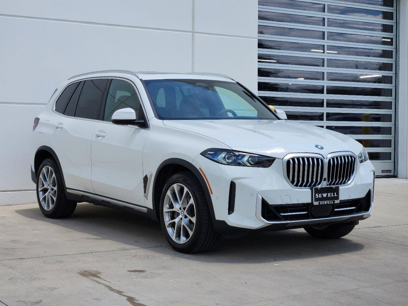 2024 BMW X5 xDrive40i Vehicle Photo in PLANO, TX 75024