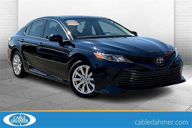 2020 Toyota Camry Vehicle Photo in TOPEKA, KS 66609-0000