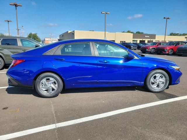 2024 Hyundai ELANTRA Vehicle Photo in Philadelphia, PA 19116